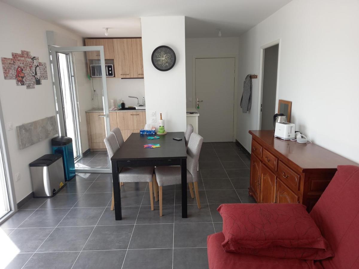 Appartement Residence Recente バイヨンヌ エクステリア 写真